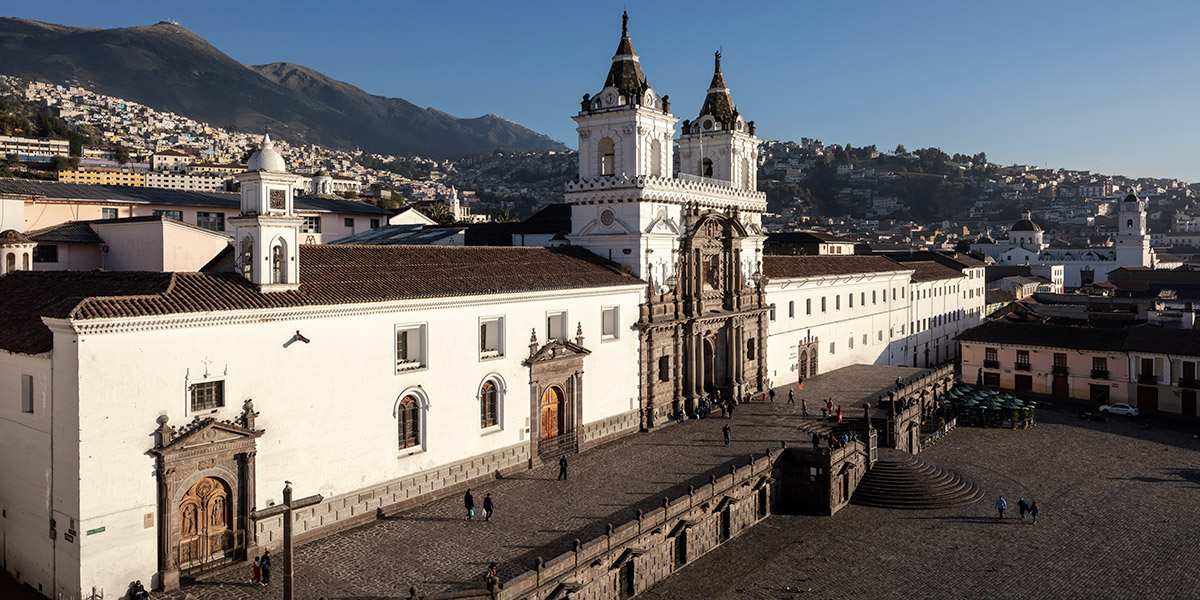 Plaza San Francisco en Quito, Ecuador