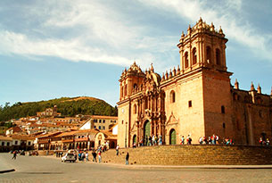 Machu Picchu & Galapagos islands: Cuzco city tour