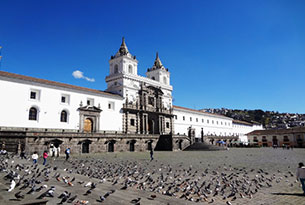 Plaza San Francisco en Quito