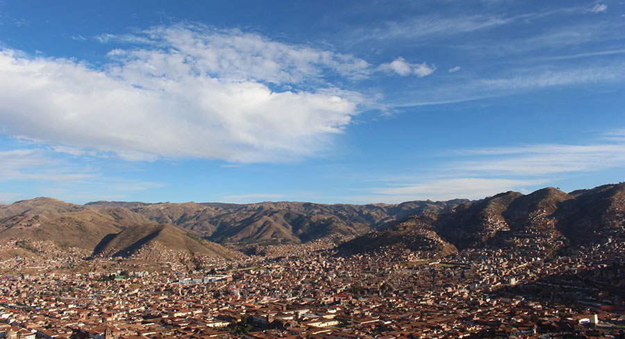 Ciudad de Cusco desde la distancia