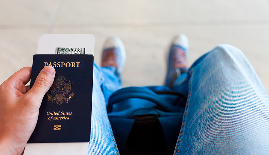 ¡Asegúrate de tener tus documentos importantes a la mano en el aeropuerto!