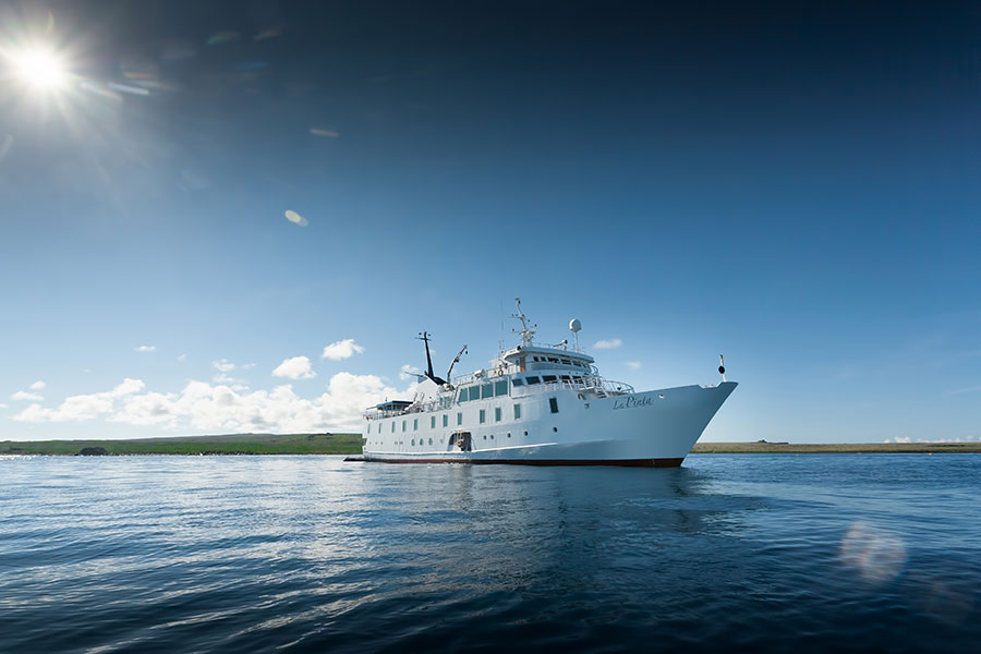 El yate La Pinta, un buque de expedición de las Galápagos