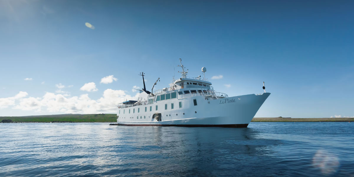 galapagos yacht la pinta expedition cruise south america galapagos islands