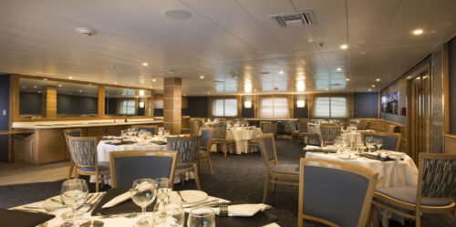 Yacht Isabela II Restaurant