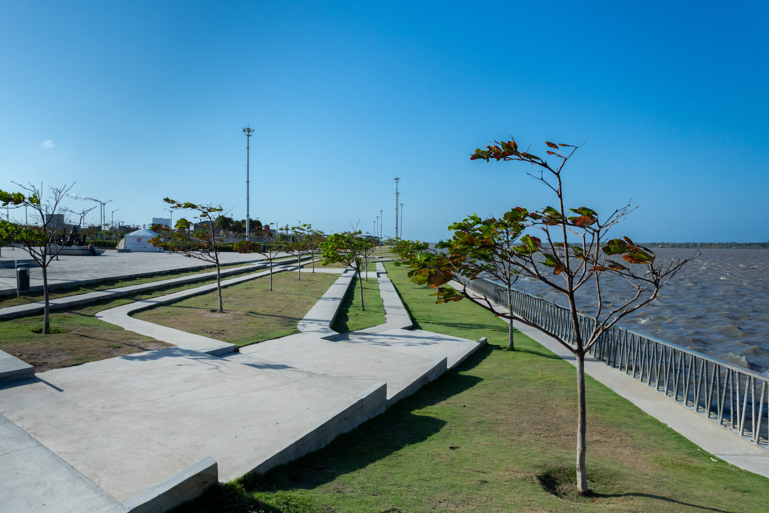 Landscape in Barranquilla, street the strolls one of the best things to do in Barranquilla